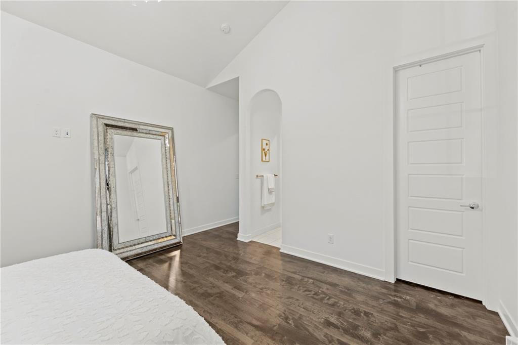 8605 NE Shoal Creek Parkway