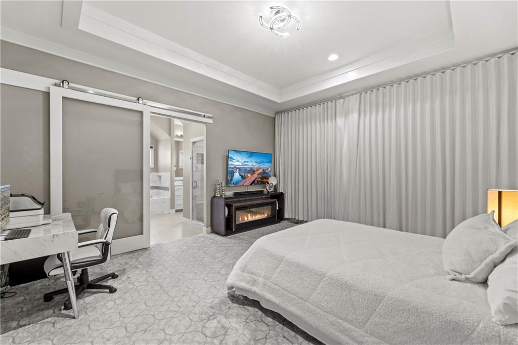 8605 NE Shoal Creek Parkway