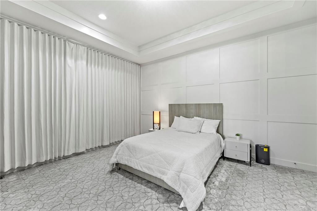 8605 NE Shoal Creek Parkway