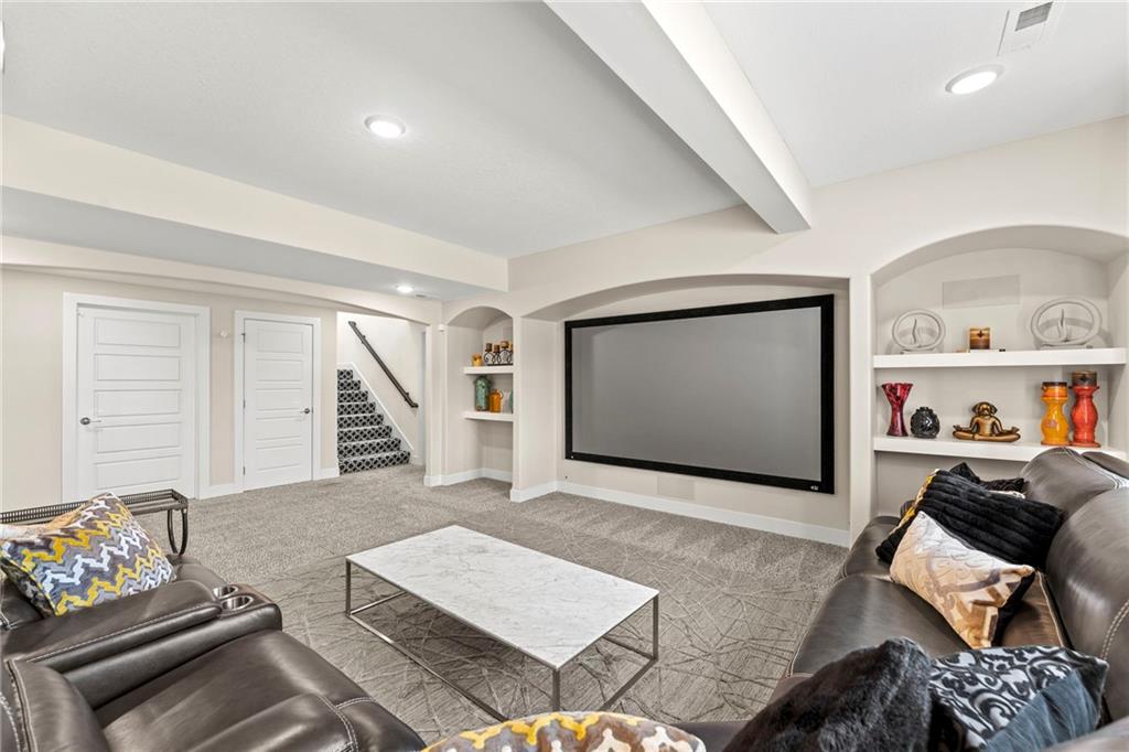 8605 NE Shoal Creek Parkway