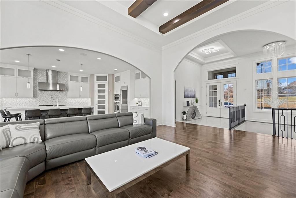 8605 NE Shoal Creek Parkway