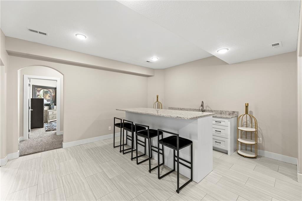 8605 NE Shoal Creek Parkway