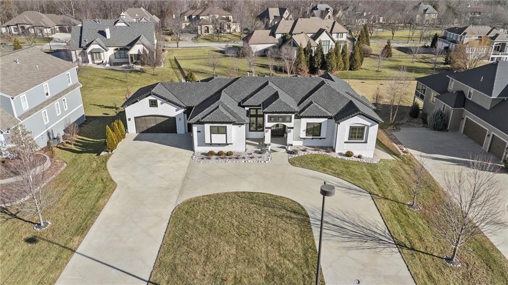 8605 NE Shoal Creek Parkway