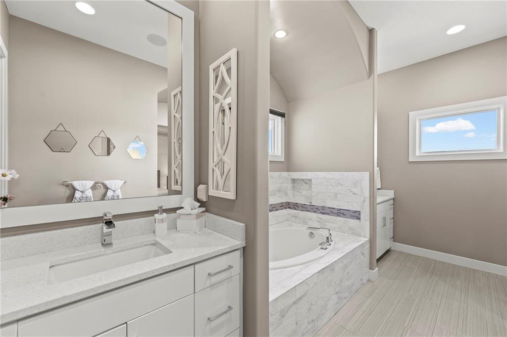 8605 NE Shoal Creek Parkway