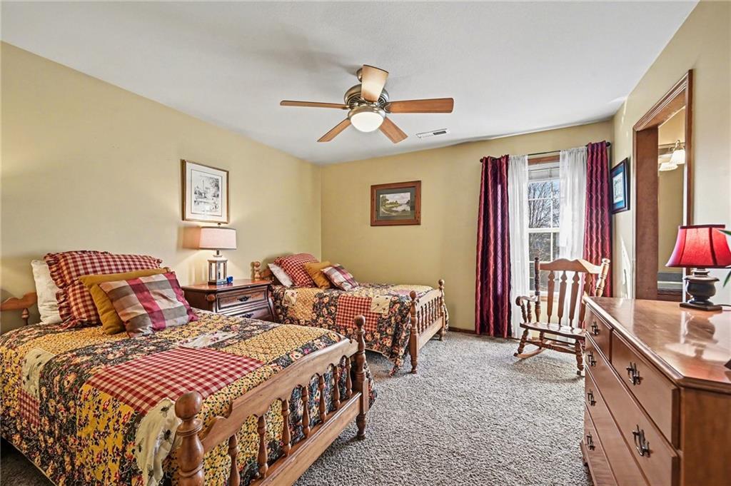 13090 Red Oak Court