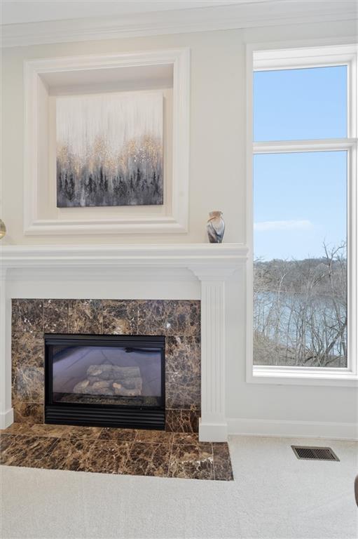 8190 Shoreline Drive