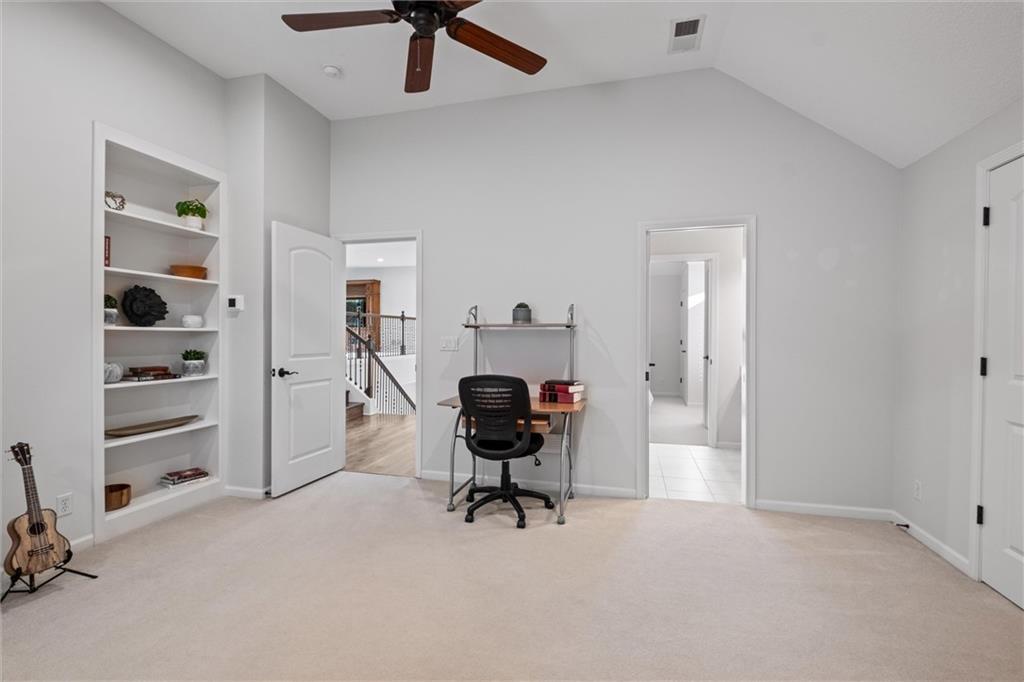 8190 Shoreline Drive