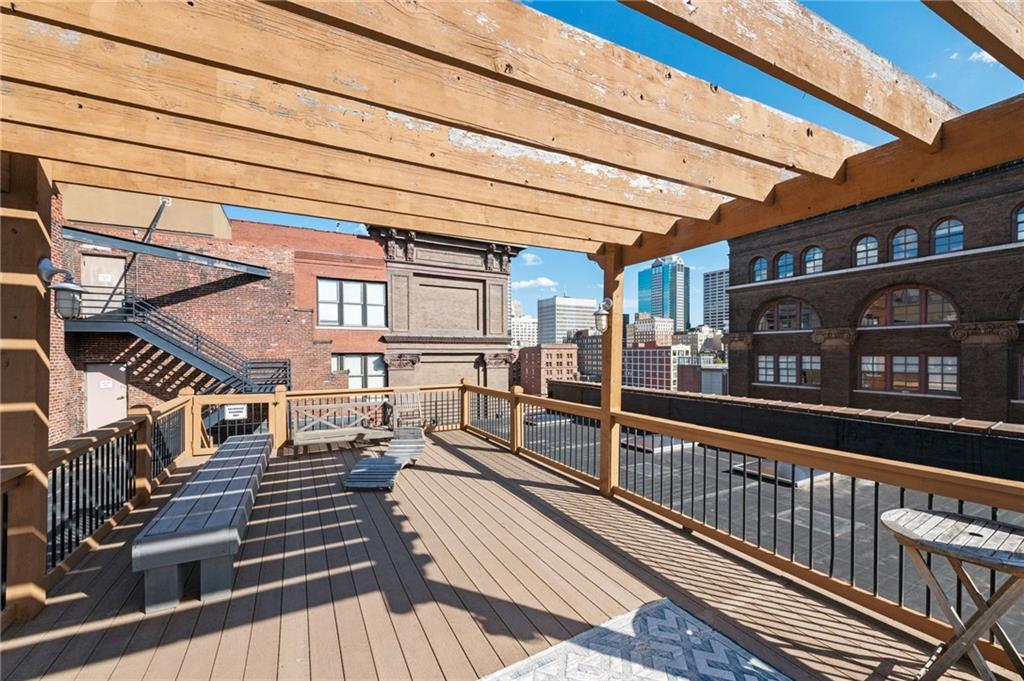 308 W 8th Street Unit: 401