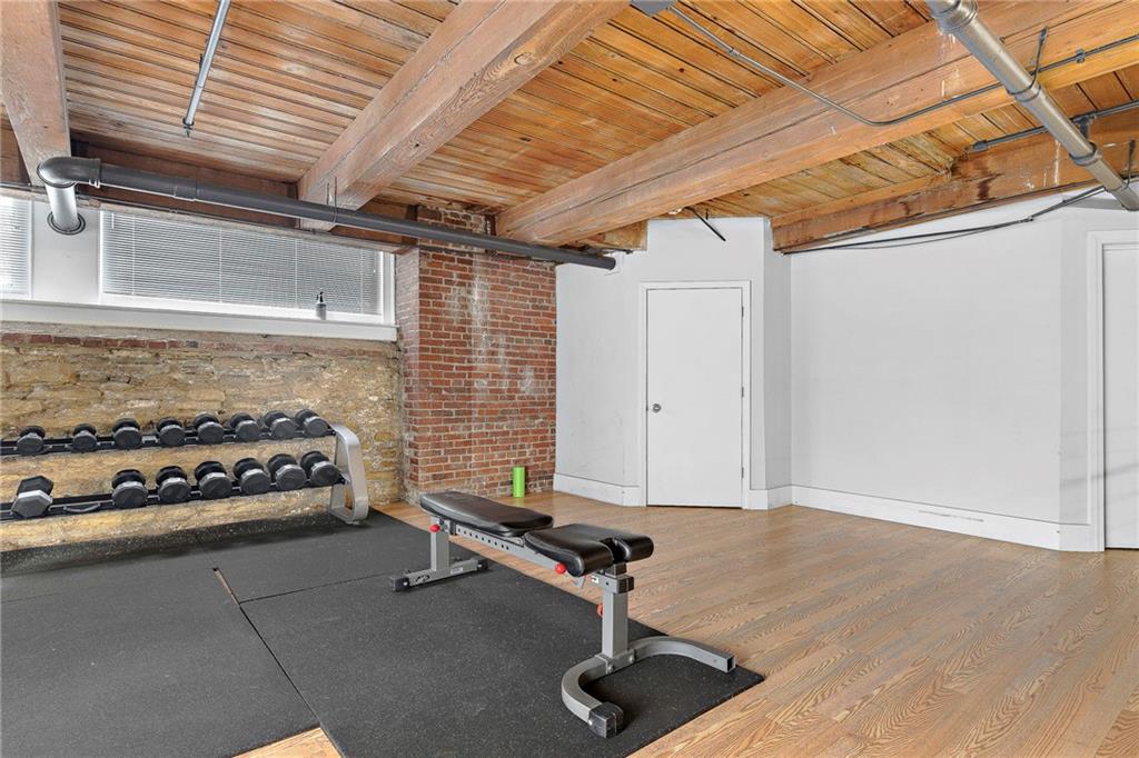 308 W 8th Street Unit: 401