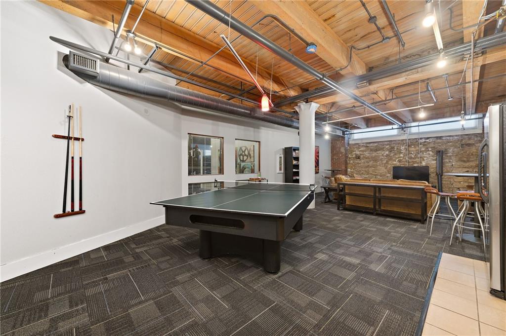 308 W 8th Street Unit: 401