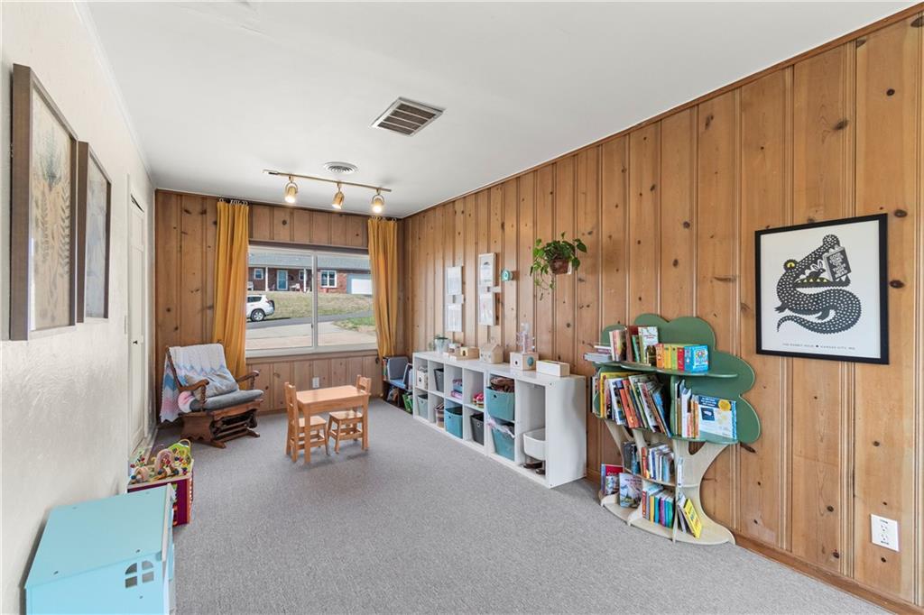 3929 NE Indianola Drive