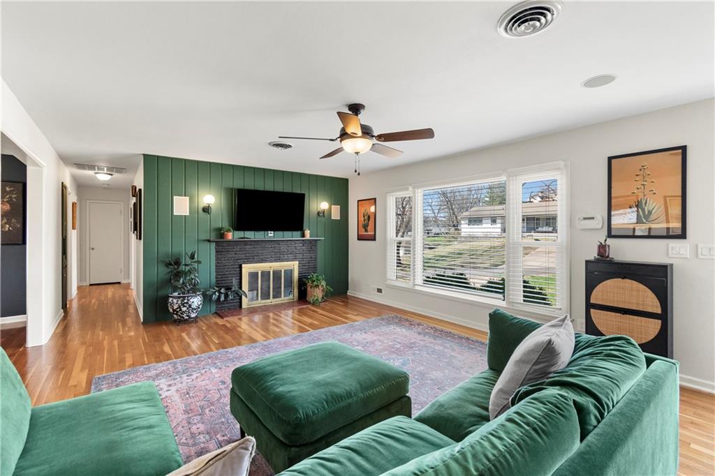 3929 NE Indianola Drive