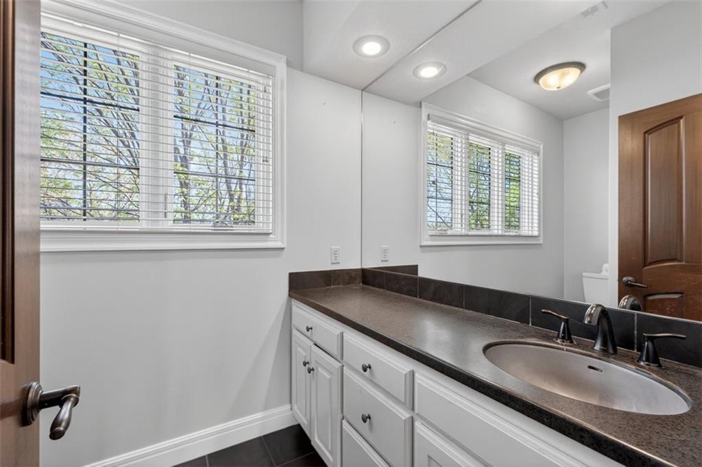 16612 NE 121st Terrace