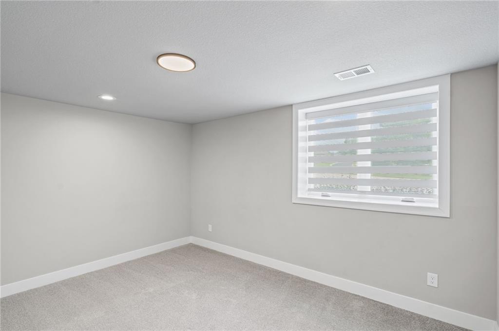 5701 NW 103rd Street