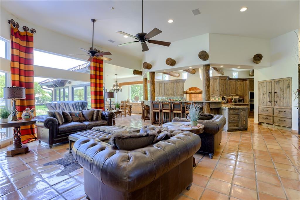 6521 Ridge Road