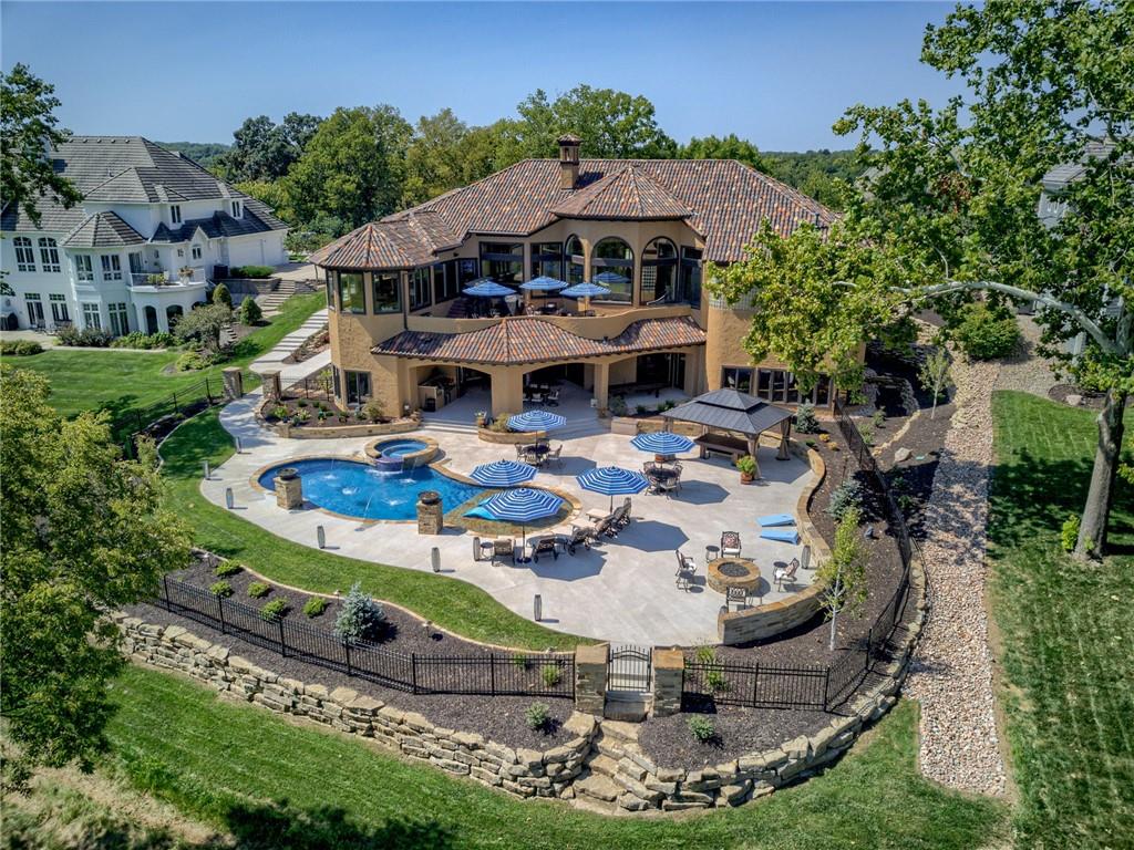 6521 Ridge Road