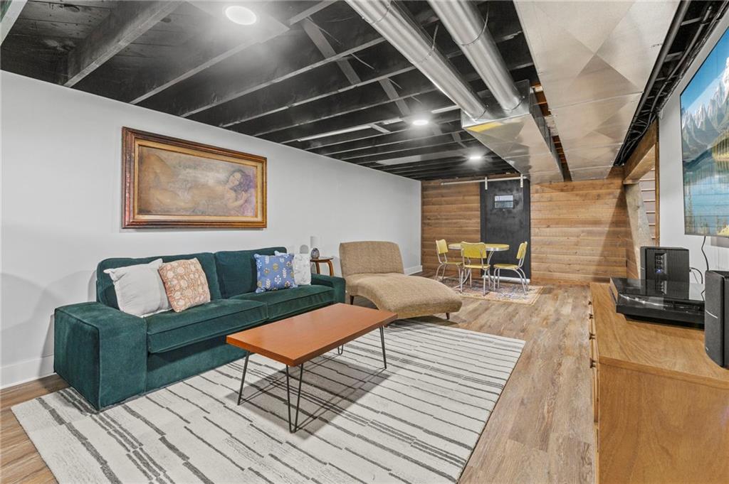 109 NW 64th Terrace