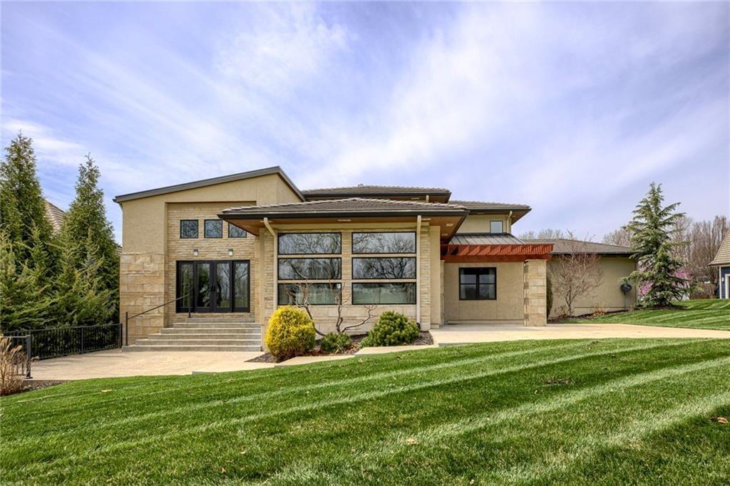 6537 Ridge Road