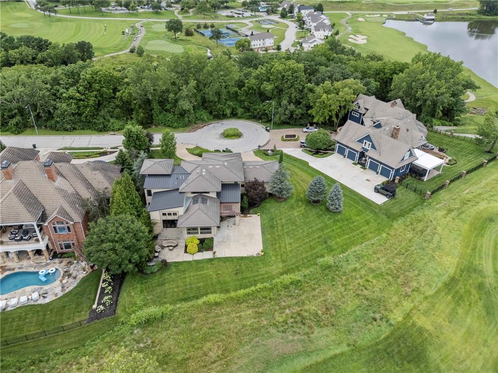 6537 Ridge Road