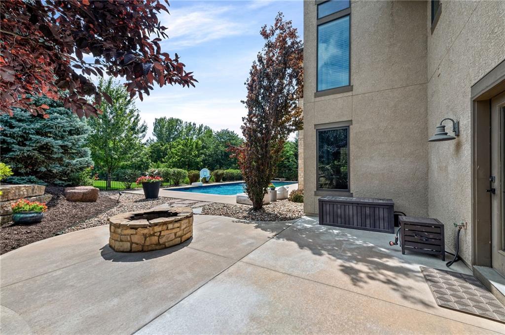 10755 NW 81st Street