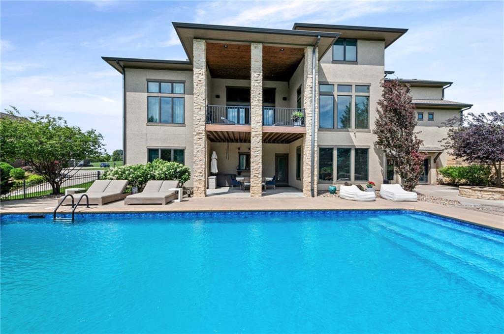10755 NW 81st Street