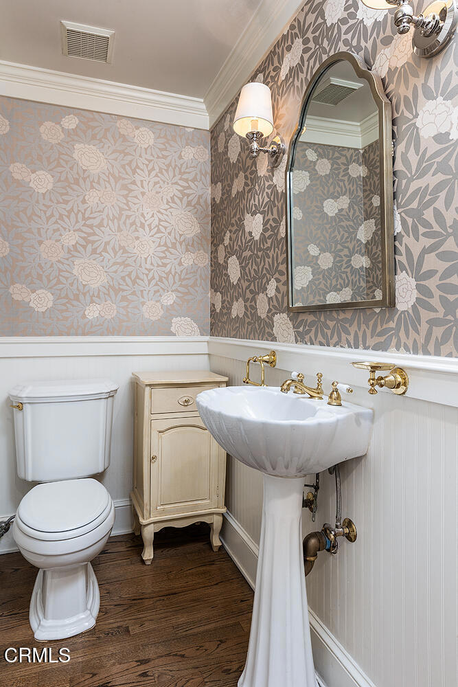 5250 Vista Lejana Lane