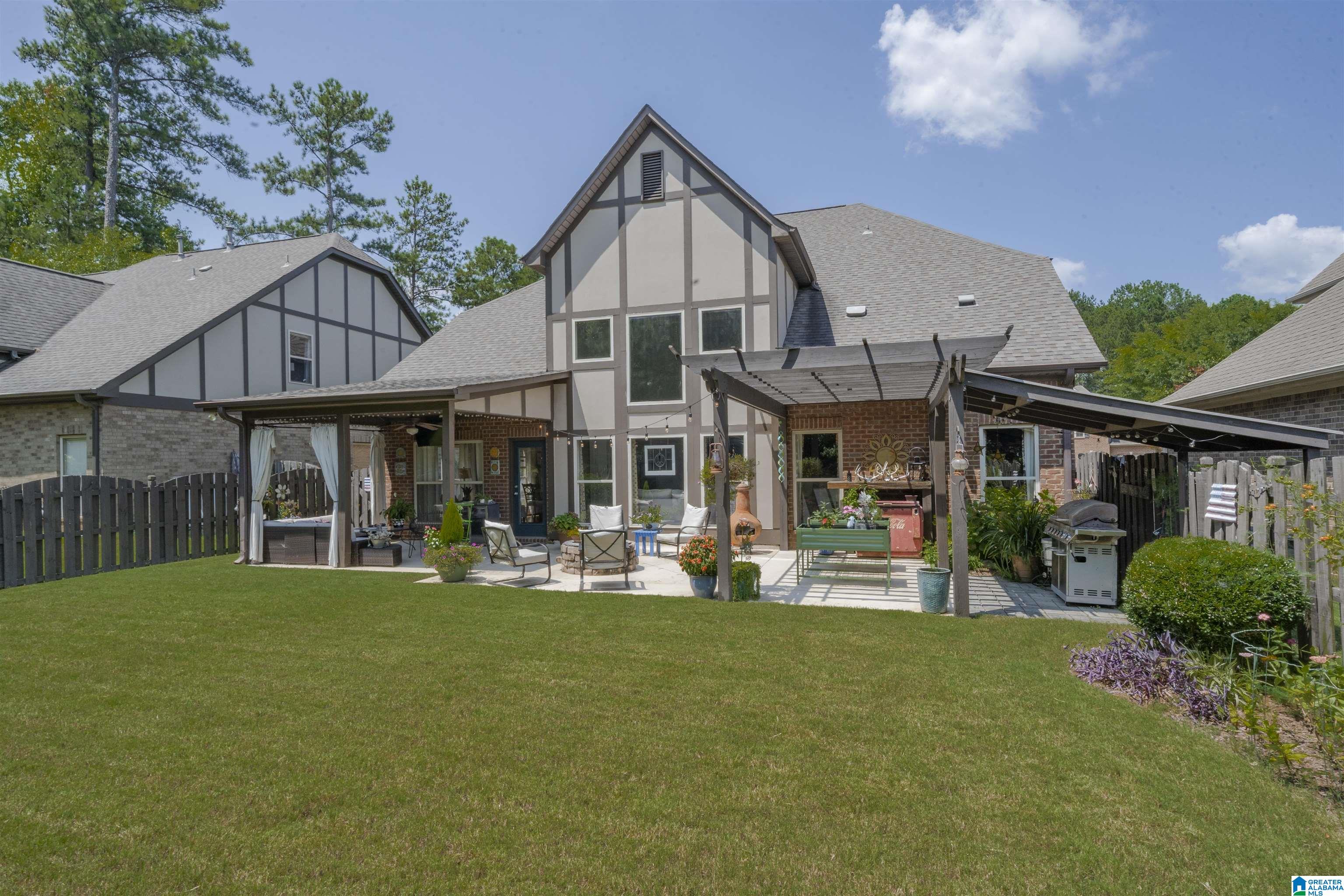 3021 BELVEDERE LANE