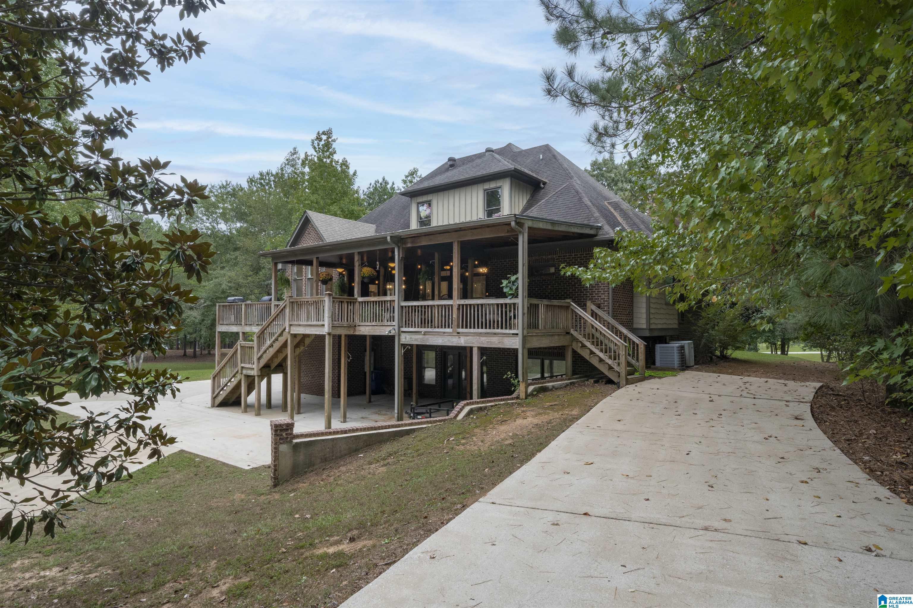 101 CARRIAGE CREEK PATH