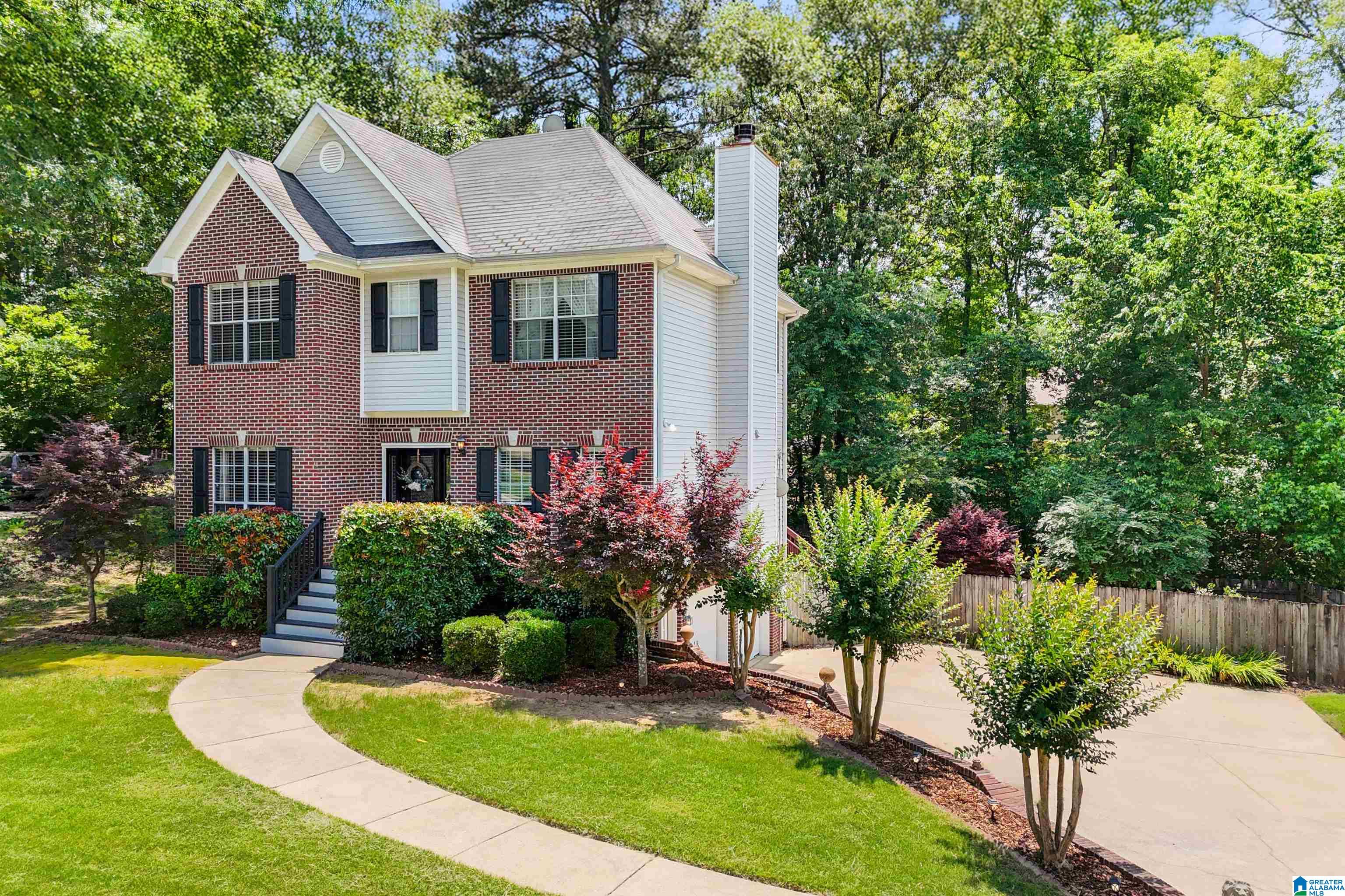 311 HUNTER HILLS CIRCLE