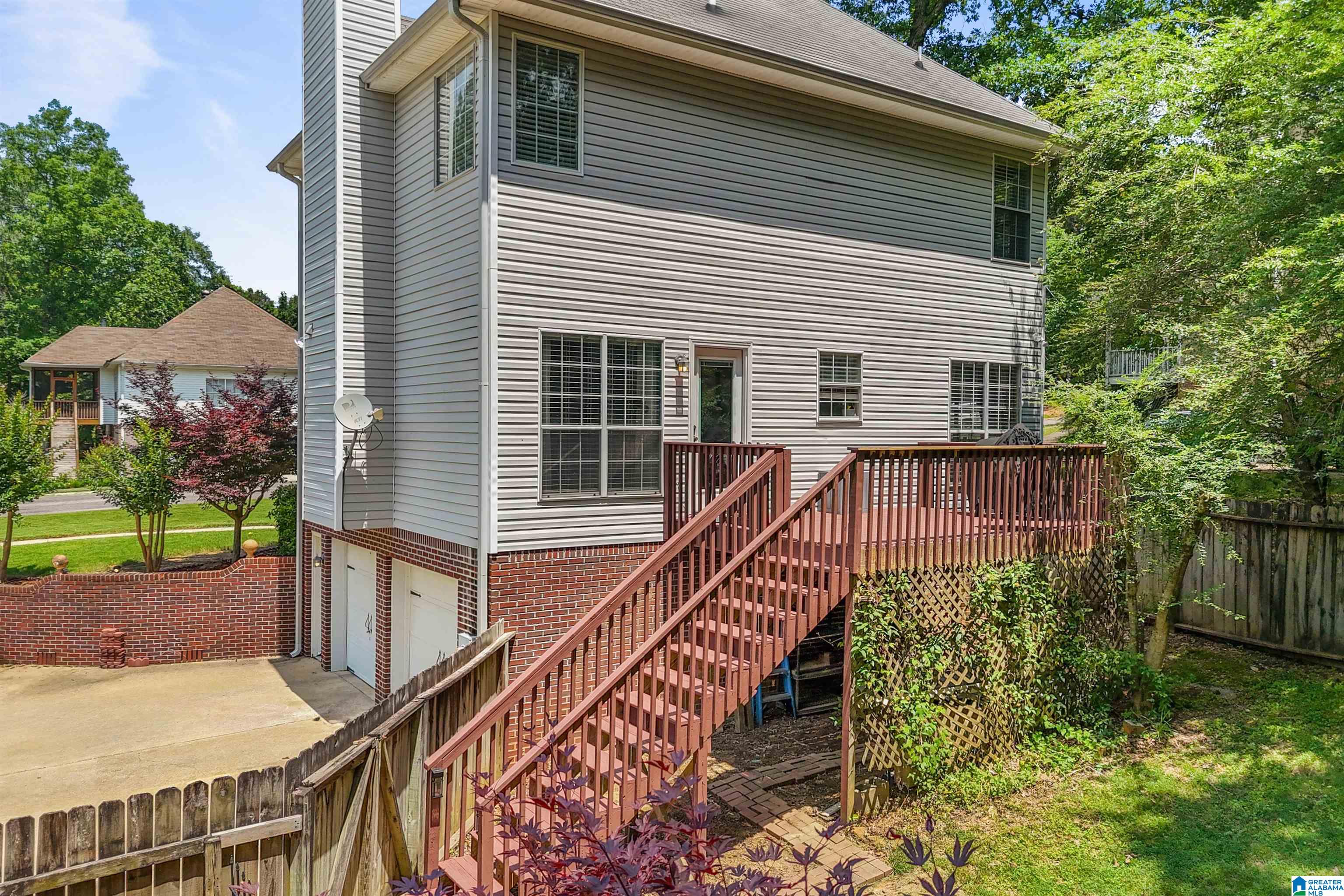 311 HUNTER HILLS CIRCLE