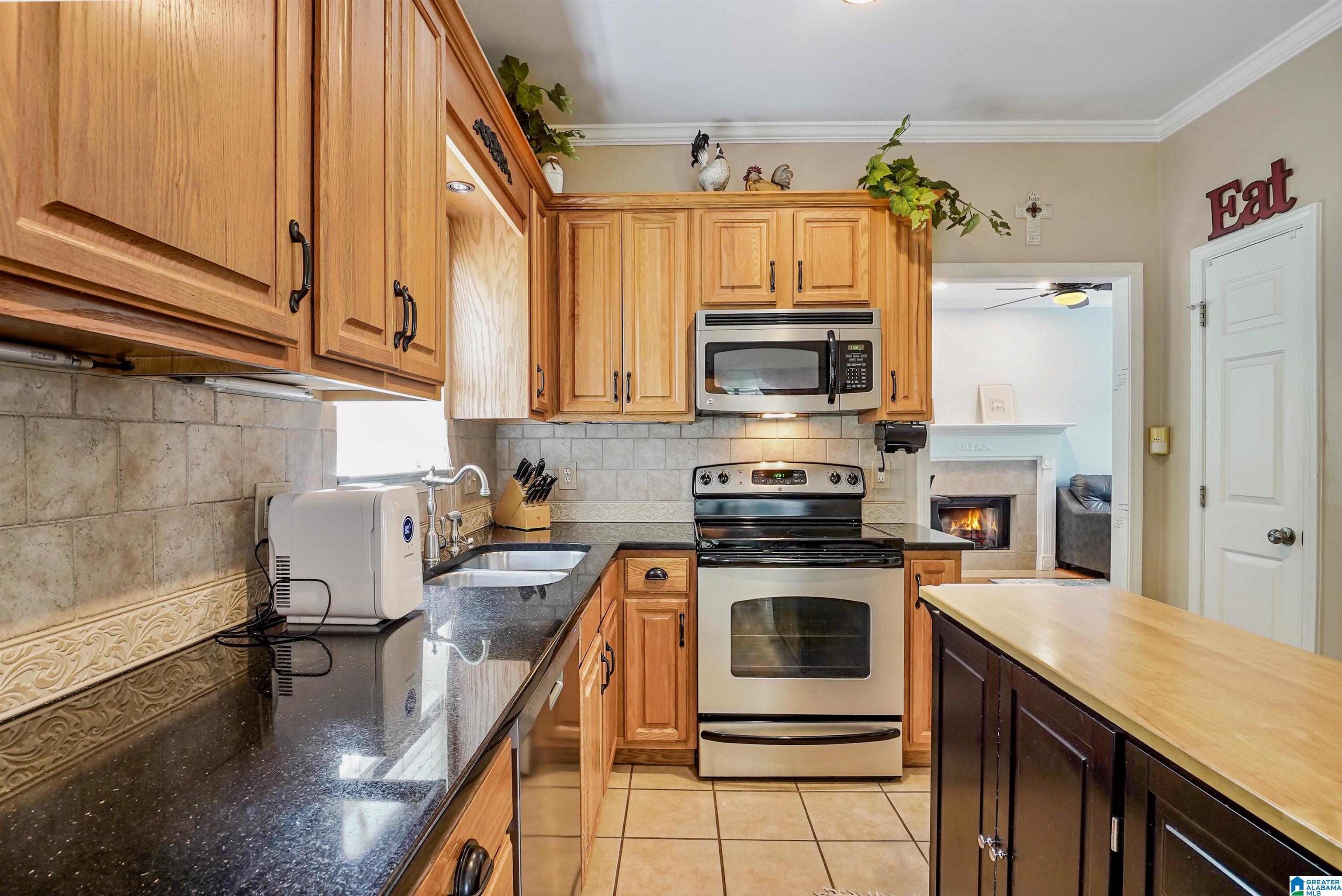 311 HUNTER HILLS CIRCLE