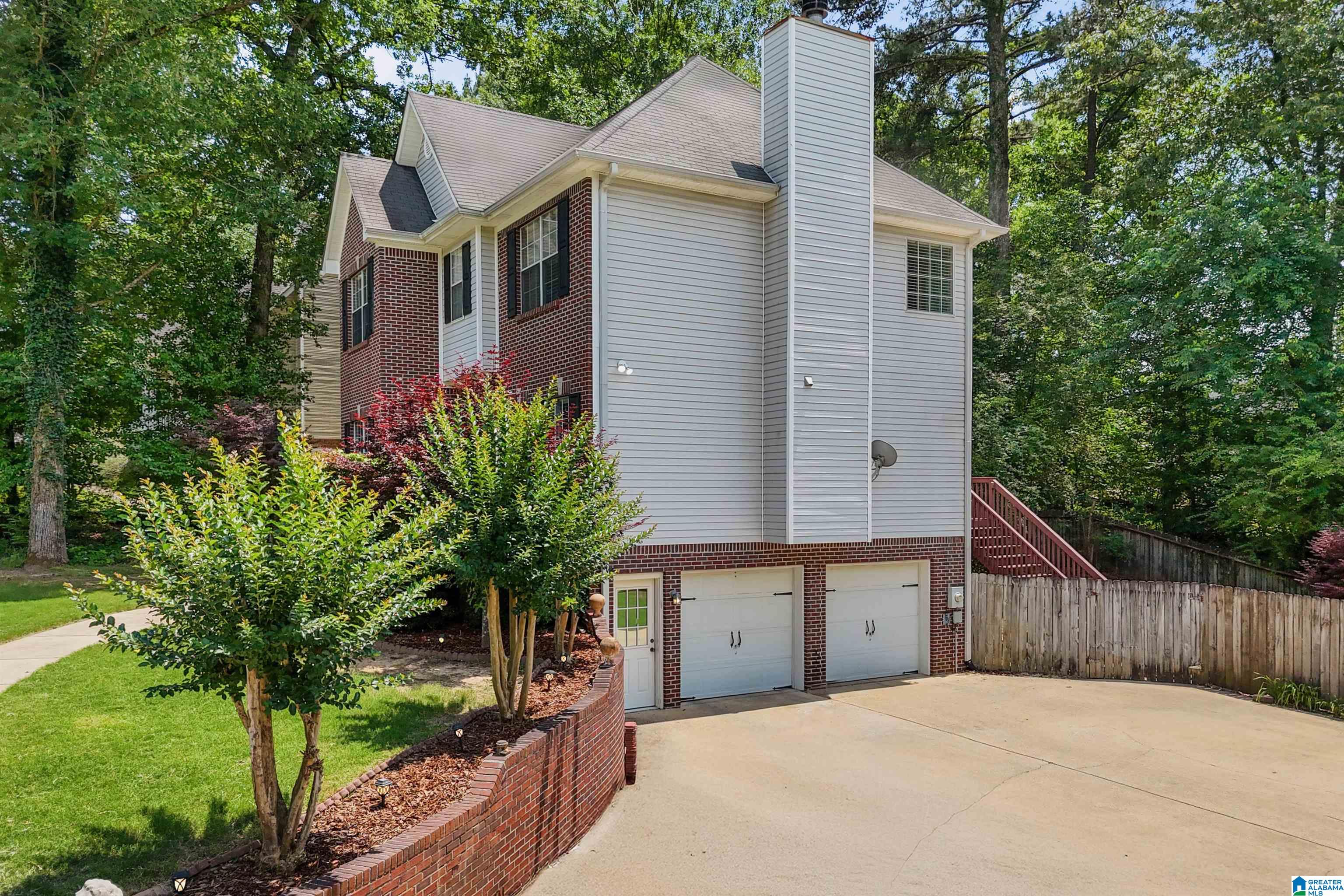 311 HUNTER HILLS CIRCLE