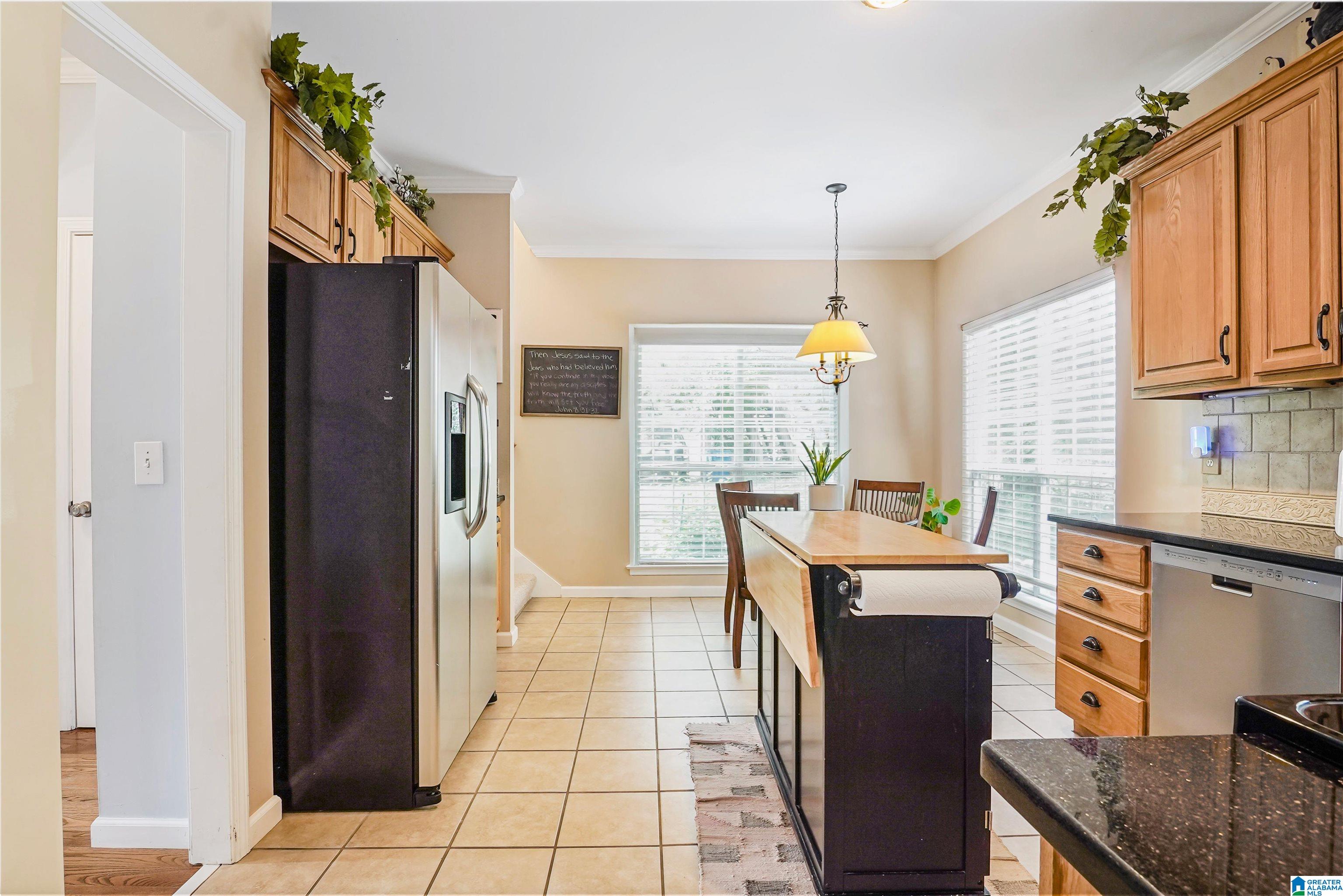 311 HUNTER HILLS CIRCLE