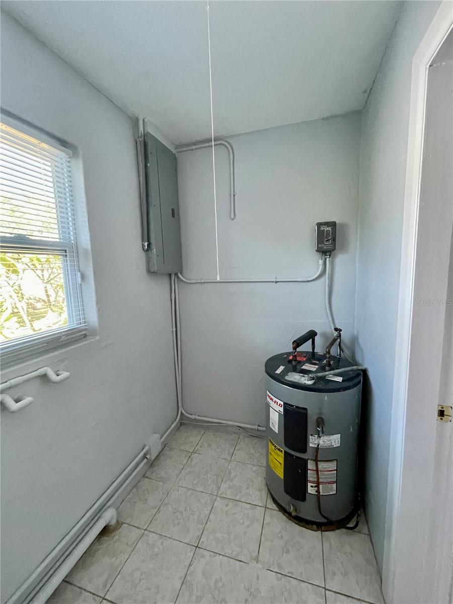 4603 W VILLA ROSA ST