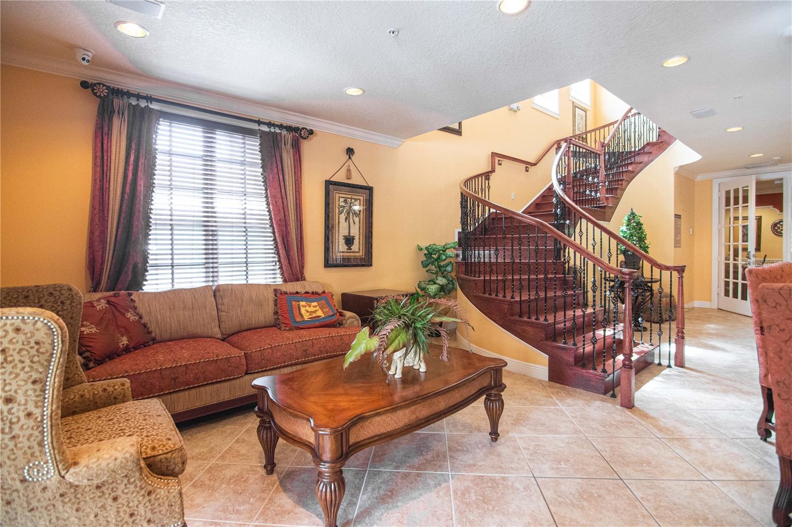 126 S OBRIEN ST