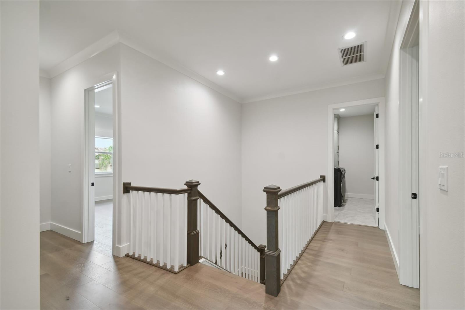 3418 W DORCHESTER ST