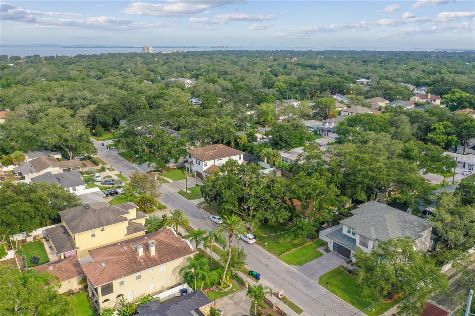 3418 W DORCHESTER ST