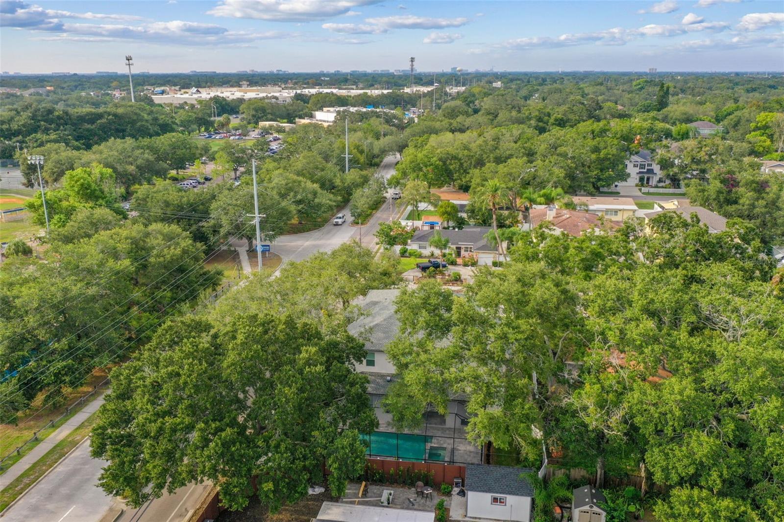 3418 W DORCHESTER ST