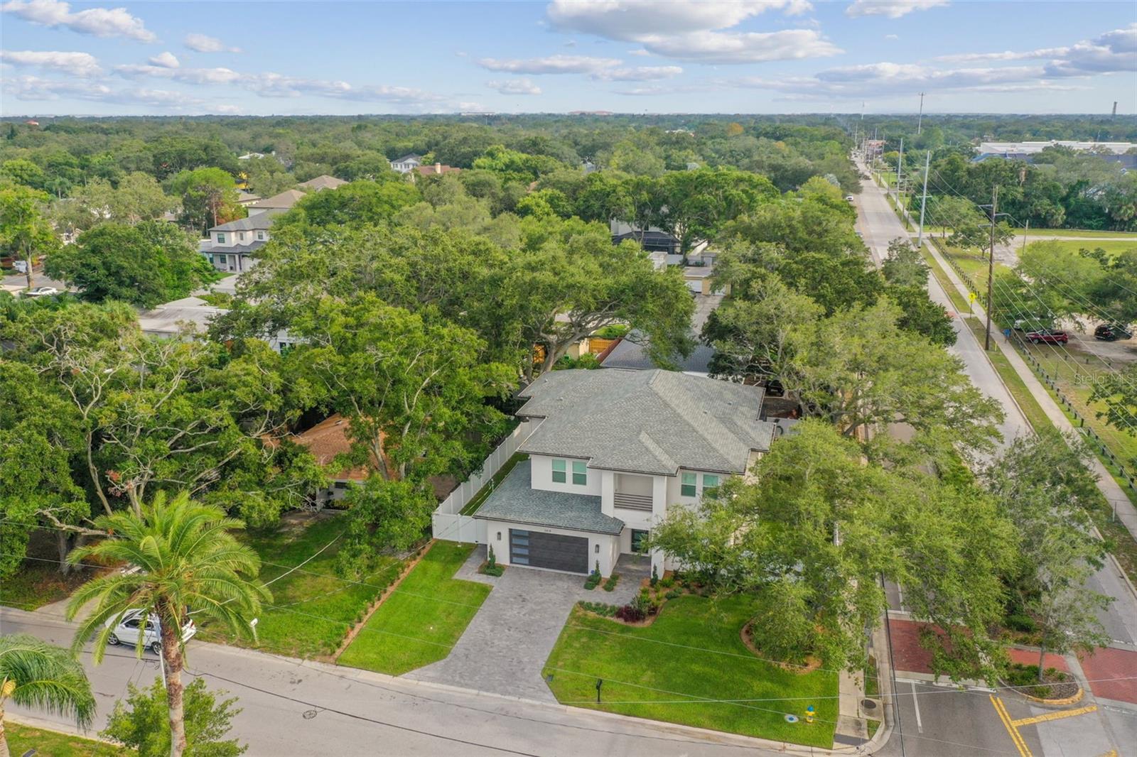 3418 W DORCHESTER ST