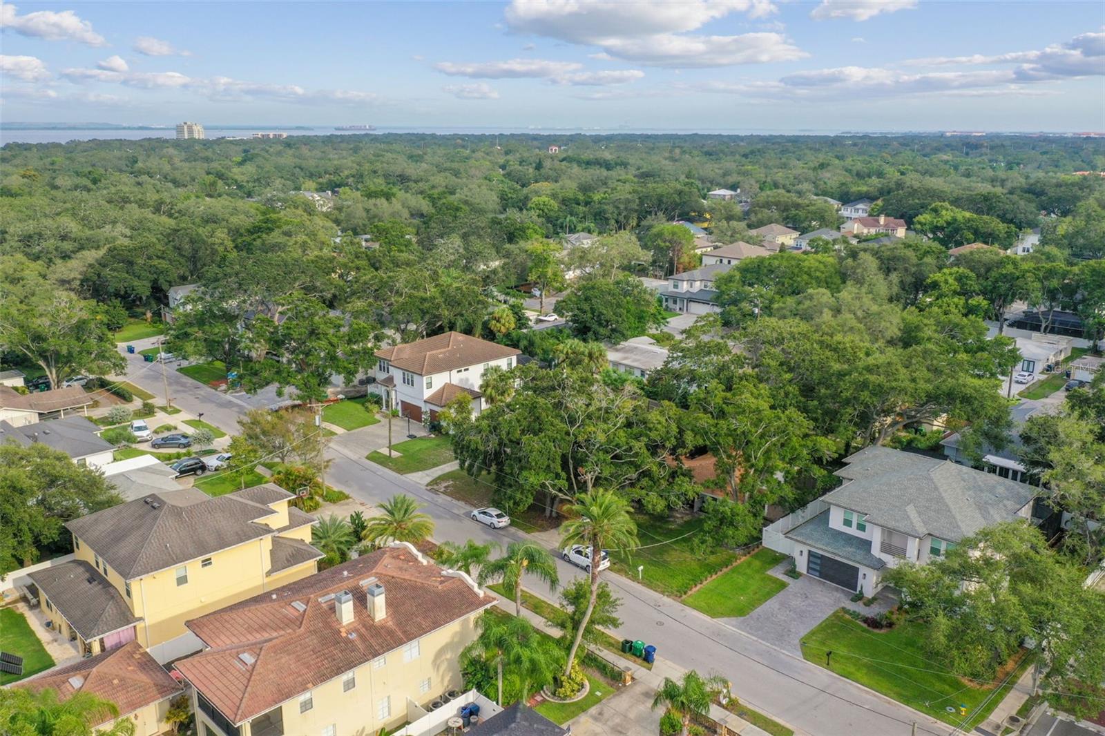 3418 W DORCHESTER ST