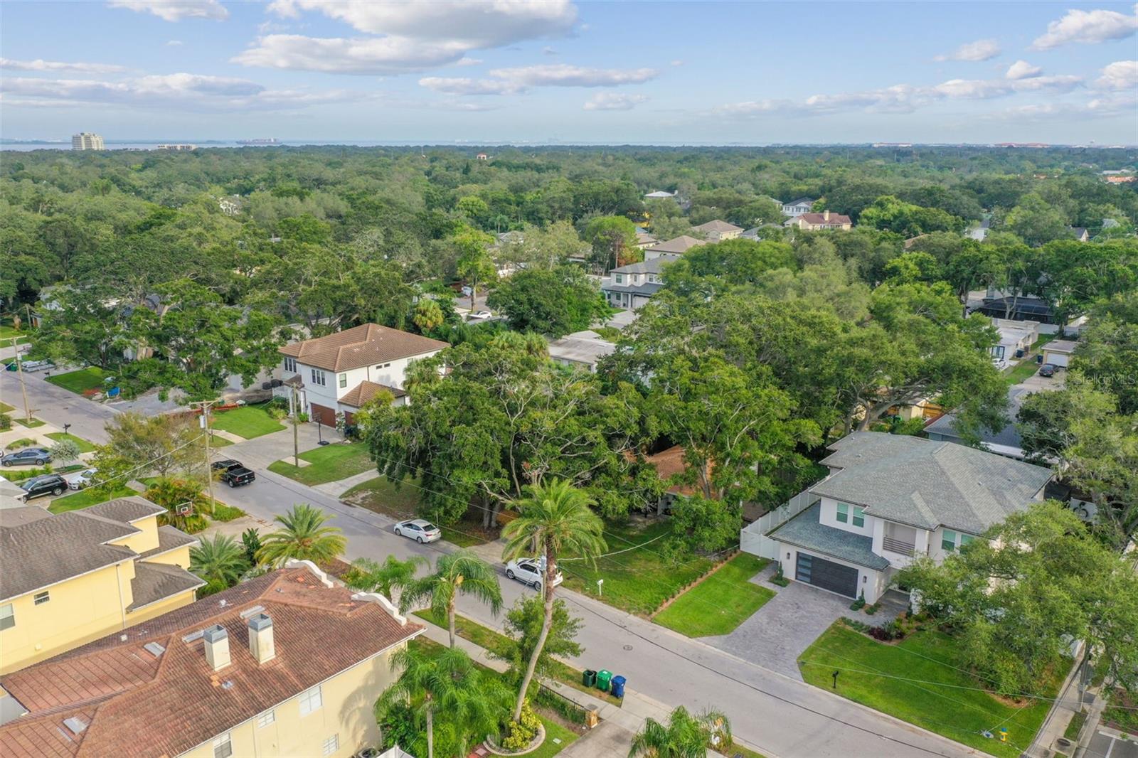 3418 W DORCHESTER ST