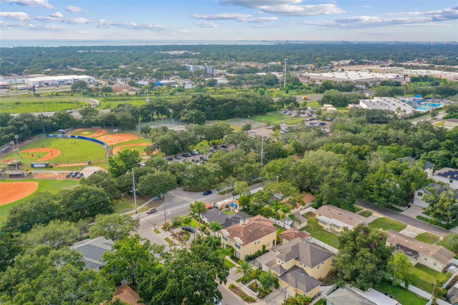 3418 W DORCHESTER ST