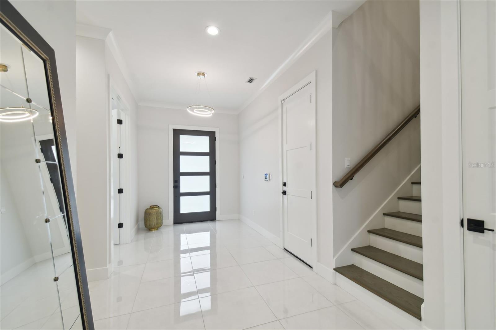 3418 W DORCHESTER ST