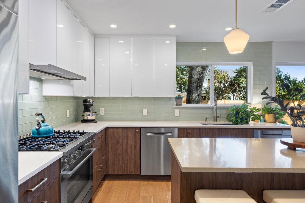 4618 Trail Crest CIR