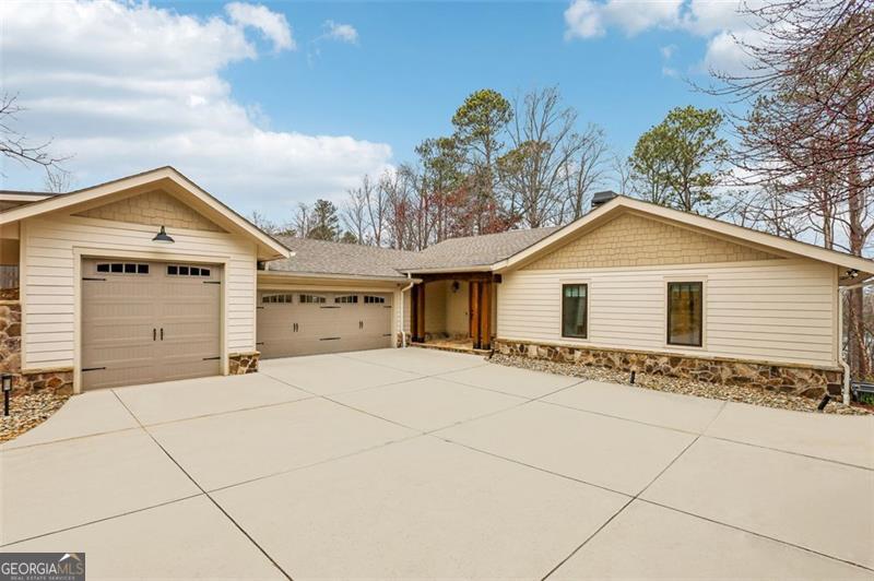 6586 Gaines Ferry Road