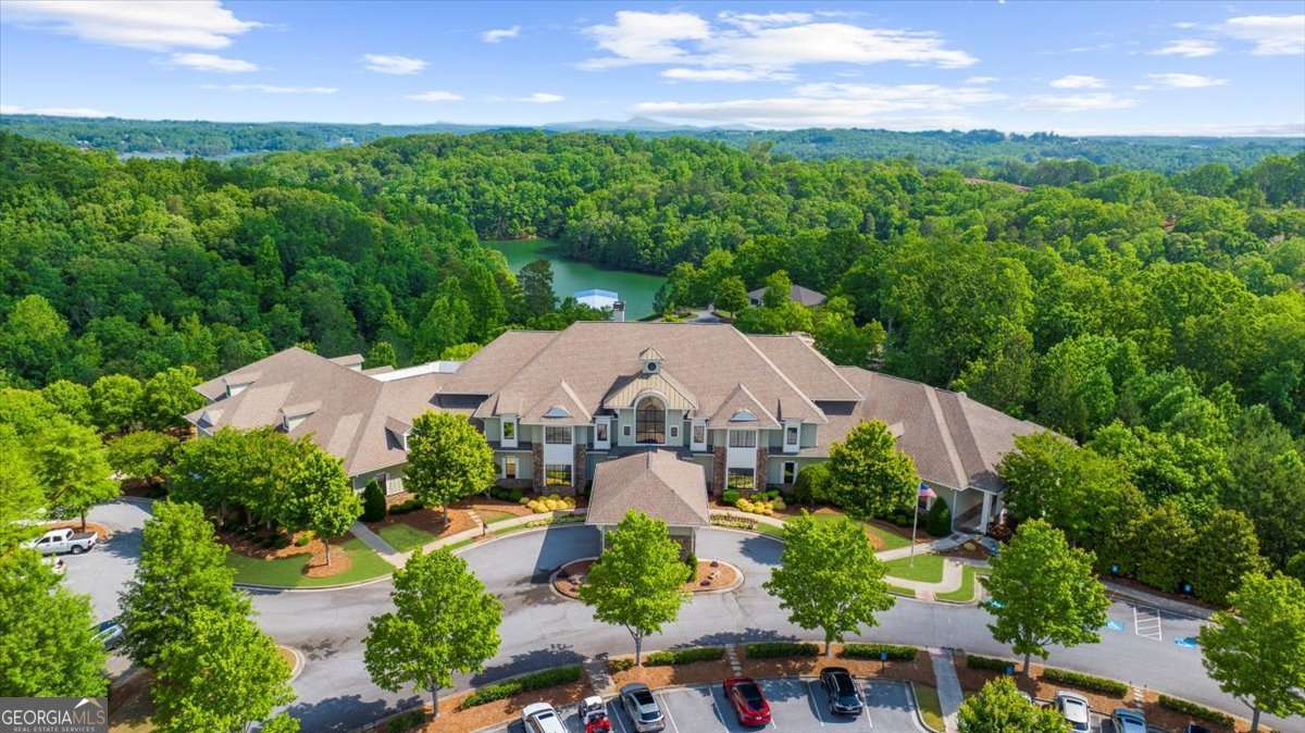 3143 White Magnolia Chase SW