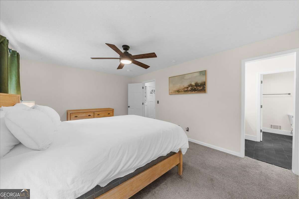 4735 Log Cabin Road