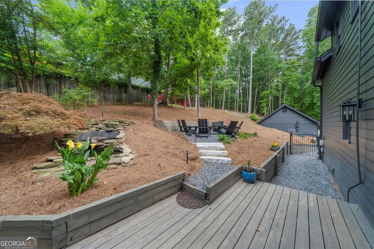 4735 Log Cabin Road