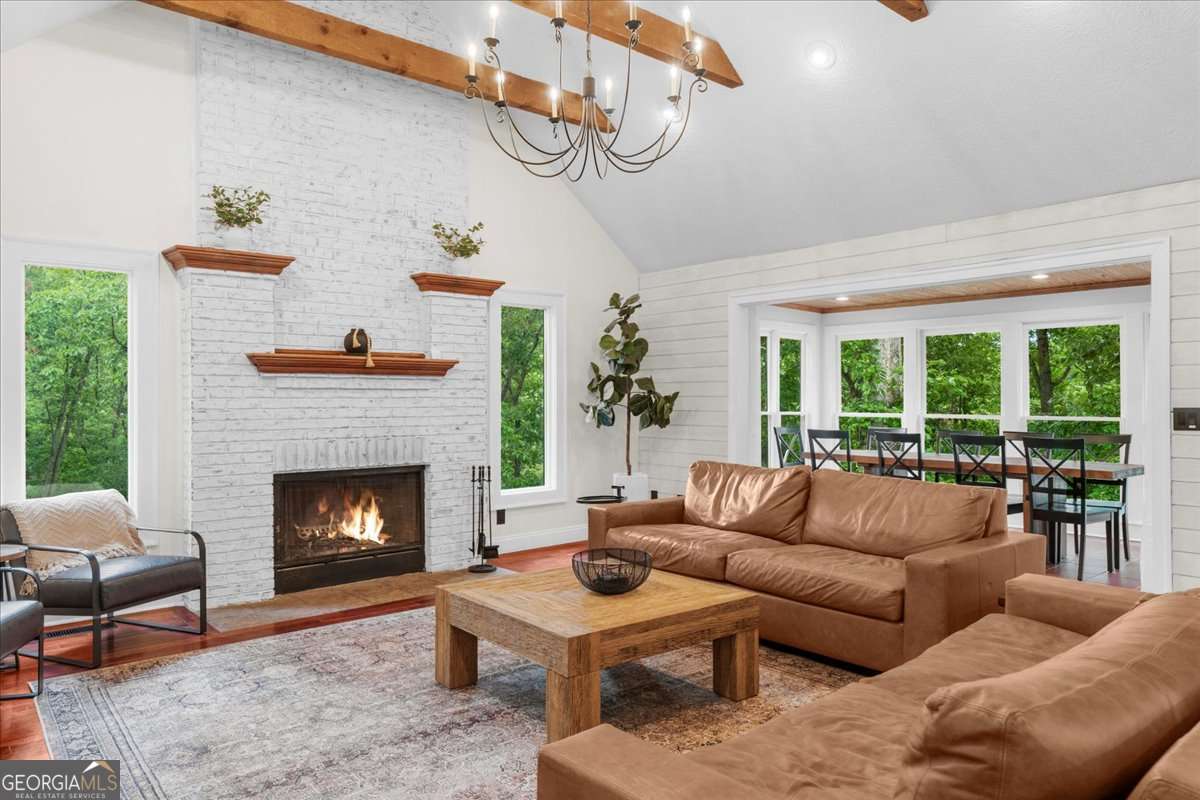 4735 Log Cabin Road