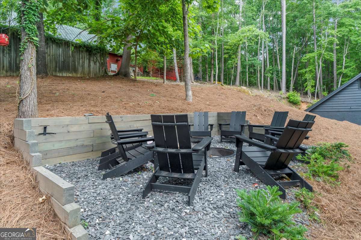 4735 Log Cabin Road